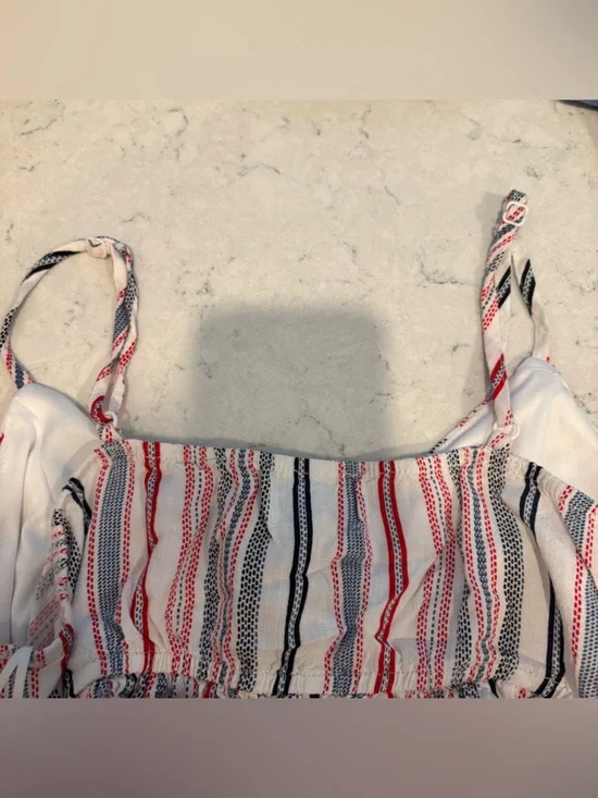 Jun & Ivy Striped Ruffle Tie-Front Cami Tank Top Womens Sz Medium White Red Blue - Picture 6 of 10